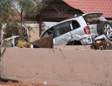 Δέσμευση Αλ. Τσίπρα για αποζημίωση των πληγέντων από την κακοκαιρία στην Αττική - Ανοίγουν θέρετρα του Στρατού